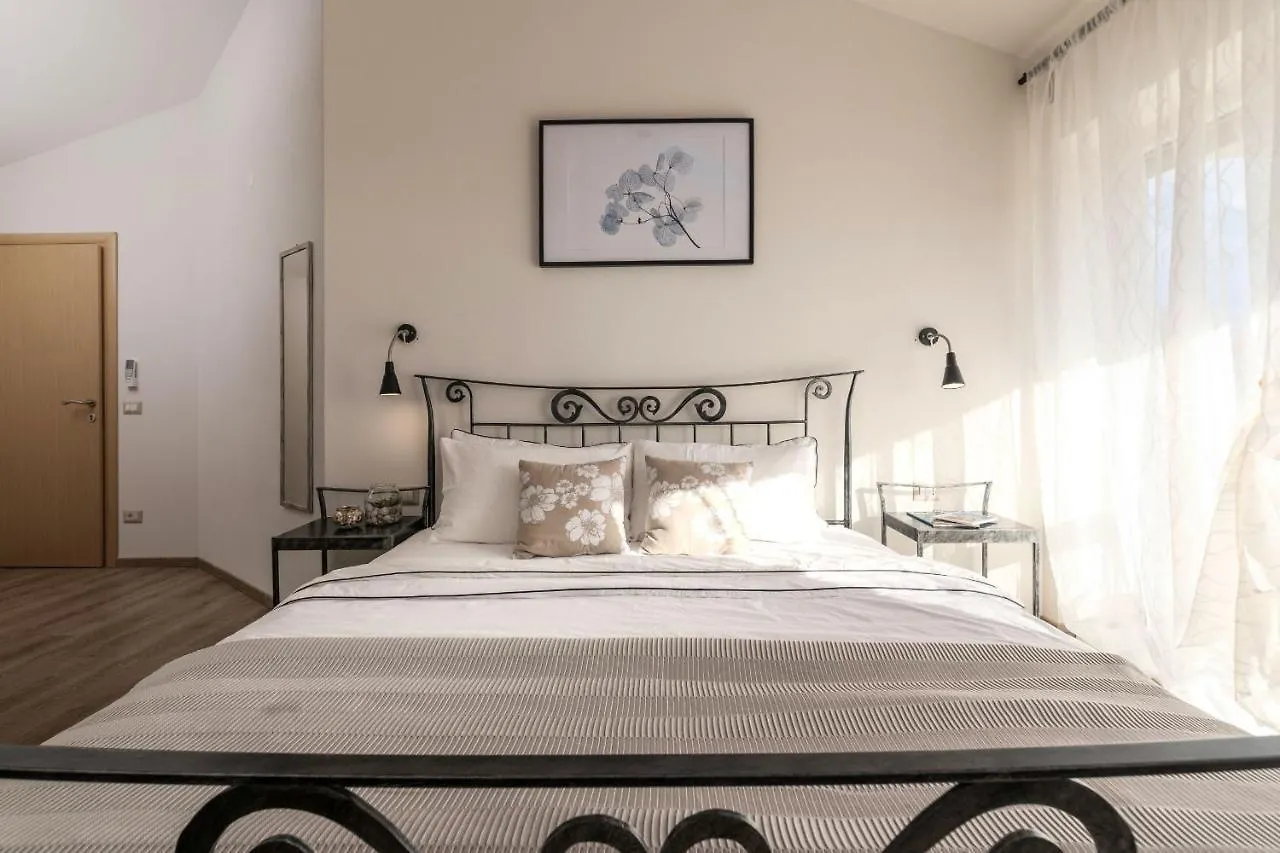 Rooms Karolina Funtana Gasthof