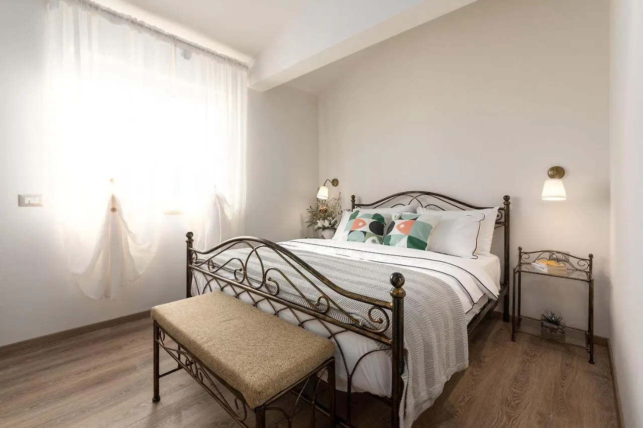 Rooms Karolina Funtana Kroatien